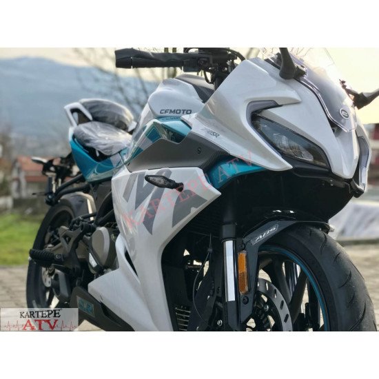 CFMOTO 250SR ( BEYAZ )